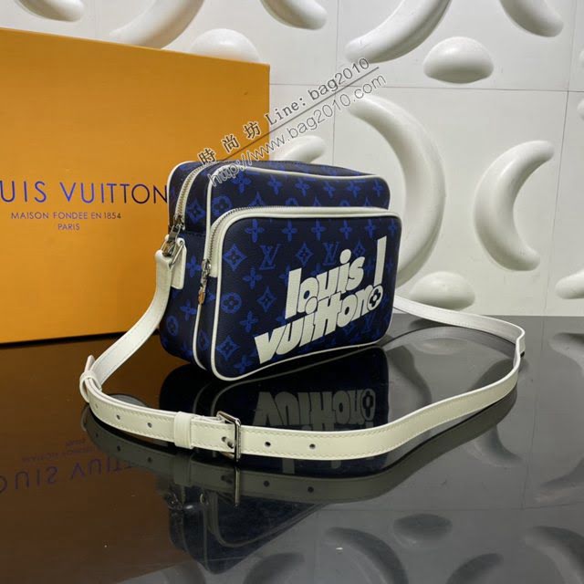 LOUIS VUITTON專櫃新款包包 路易威登Carry It手袋 LV男士老花字體絲印郵差包 M46115  ydh4151